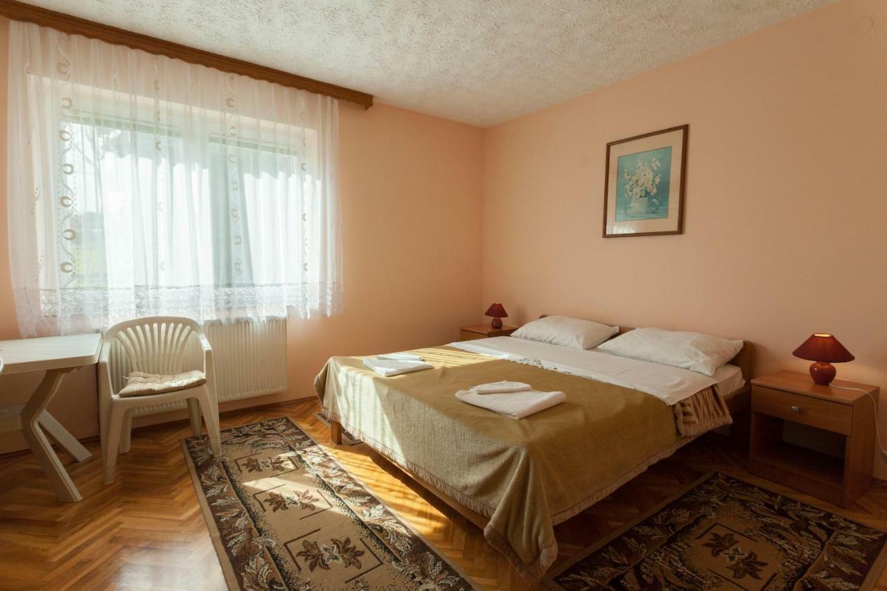 Rooms Maria Slunj Exterior foto