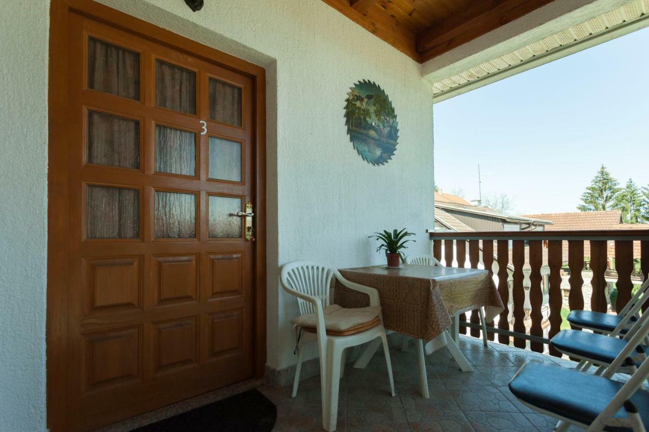 Rooms Maria Slunj Exterior foto